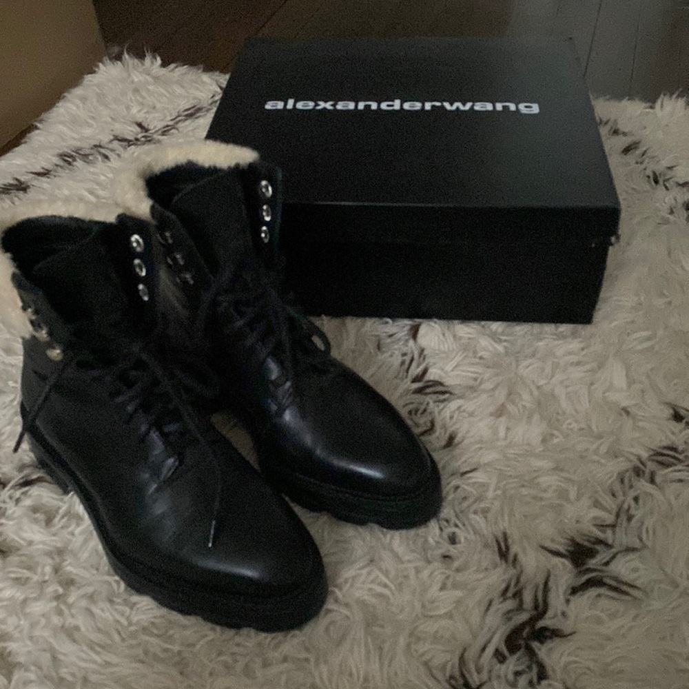 Alexander Wang Andy Hiker calf/Shearing boots 36
